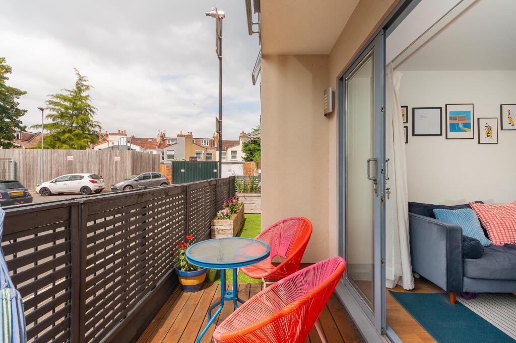 FT1KSE - Terrace D.jpg