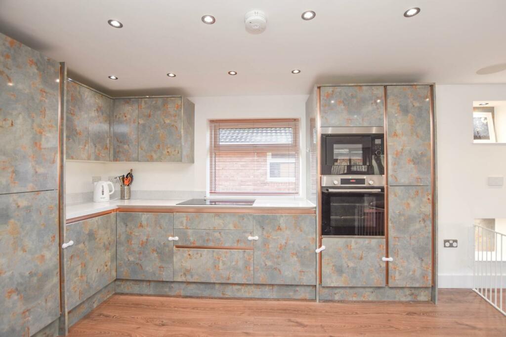 Living / Dining / Kitchen