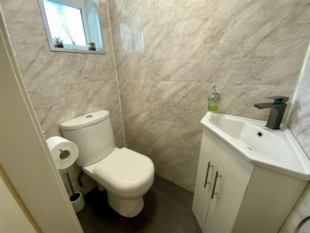 wc.jpg