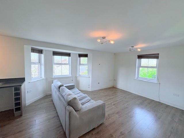 19 Cooper Street 1.jpg