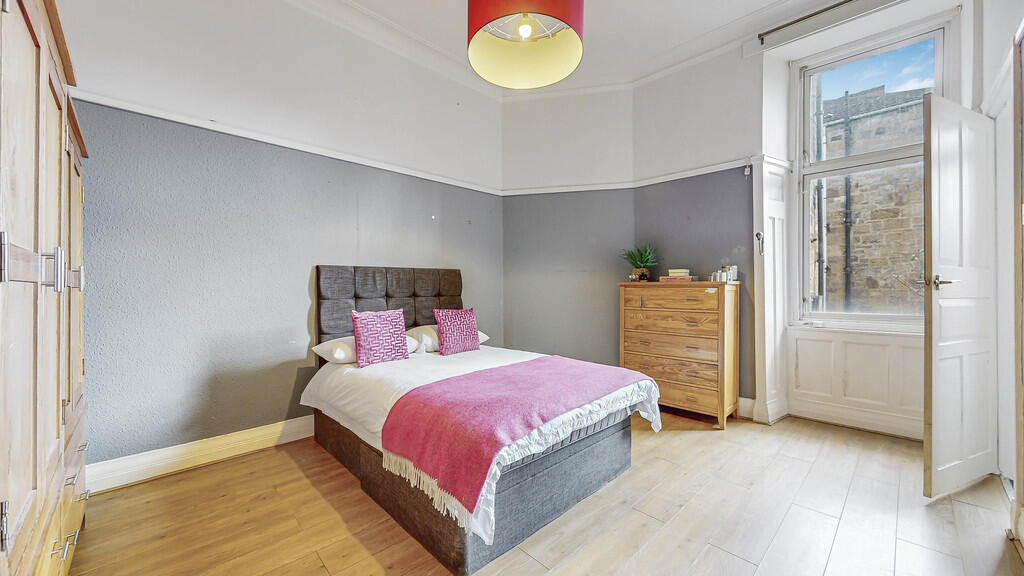 48-print-25 Queen...