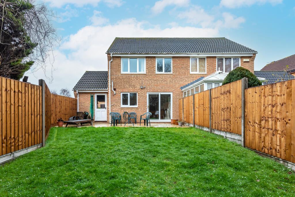 51 Willow Bed Close -19 - sky
