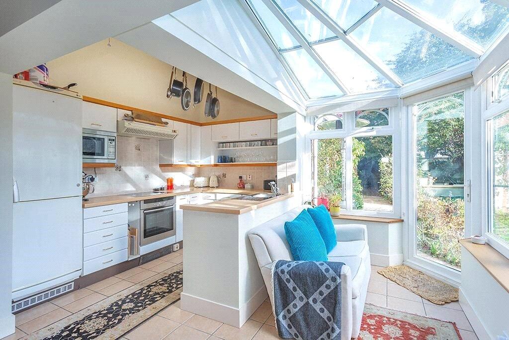 Kitchen/Conservatory