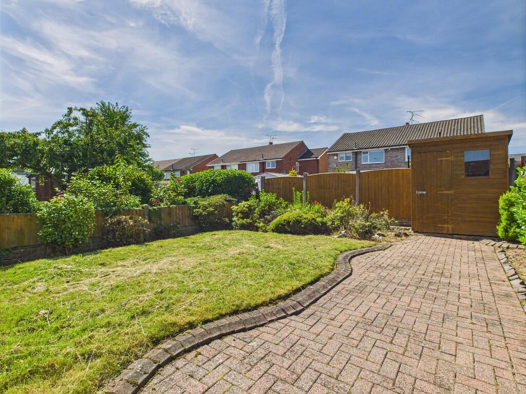 CAM02854G0-PR0411...