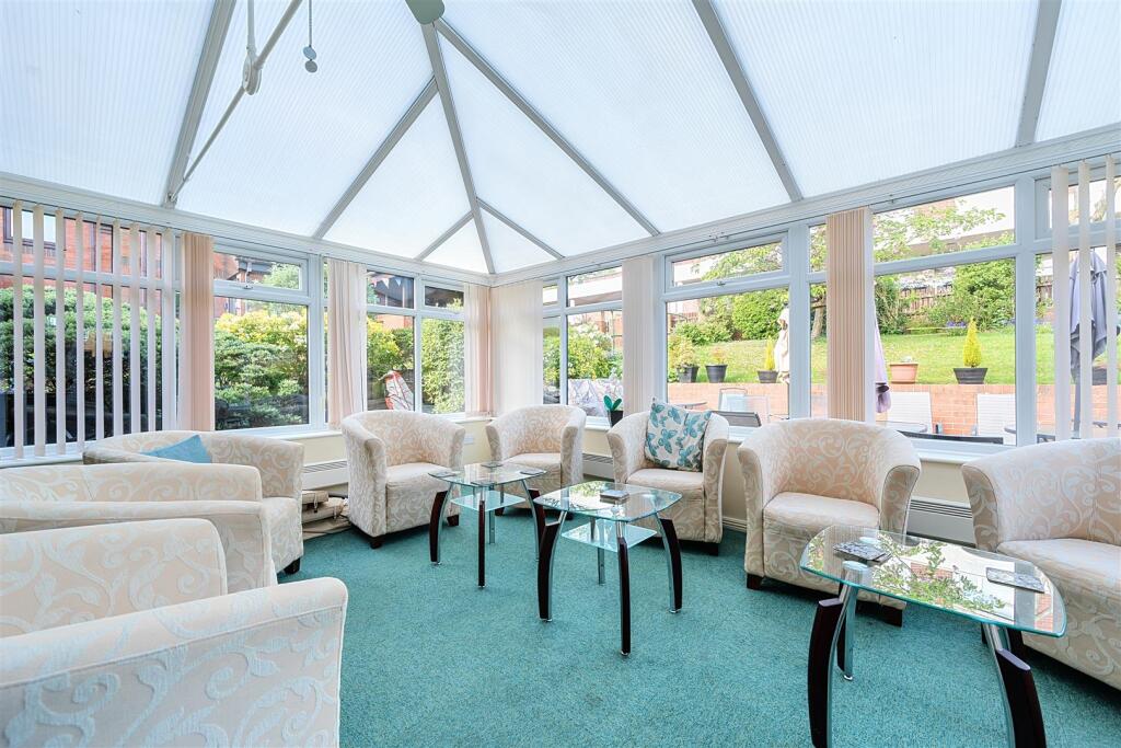 Owners Conservatory 2.jpg