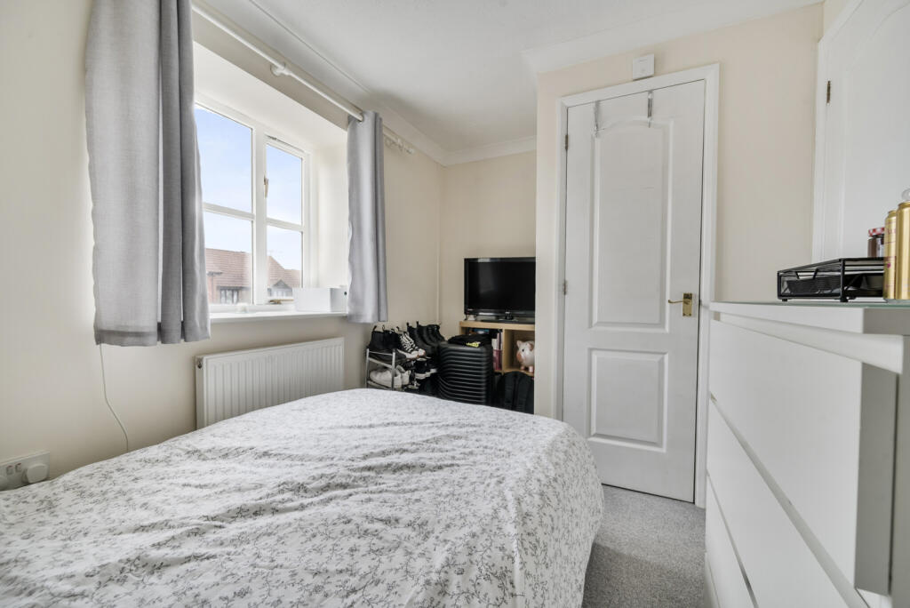 1340254-4-689dba3...