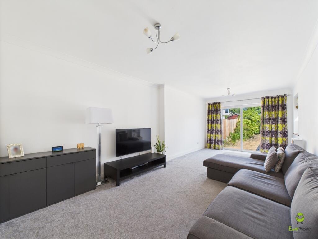 CAM02615G0-PR0087-STILL021