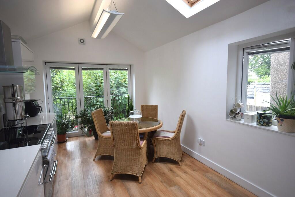 EXTENDED KITCHEN