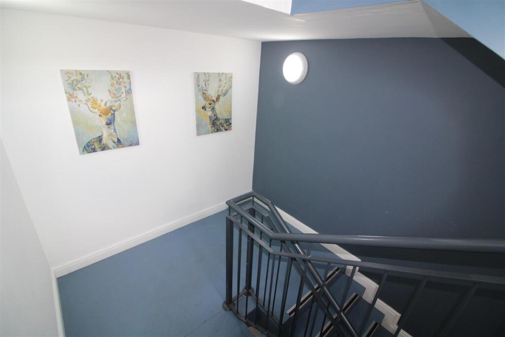 Communal stairs
