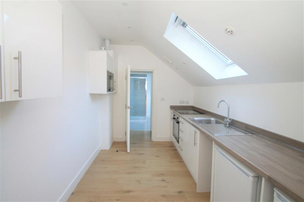 Kitchen 2