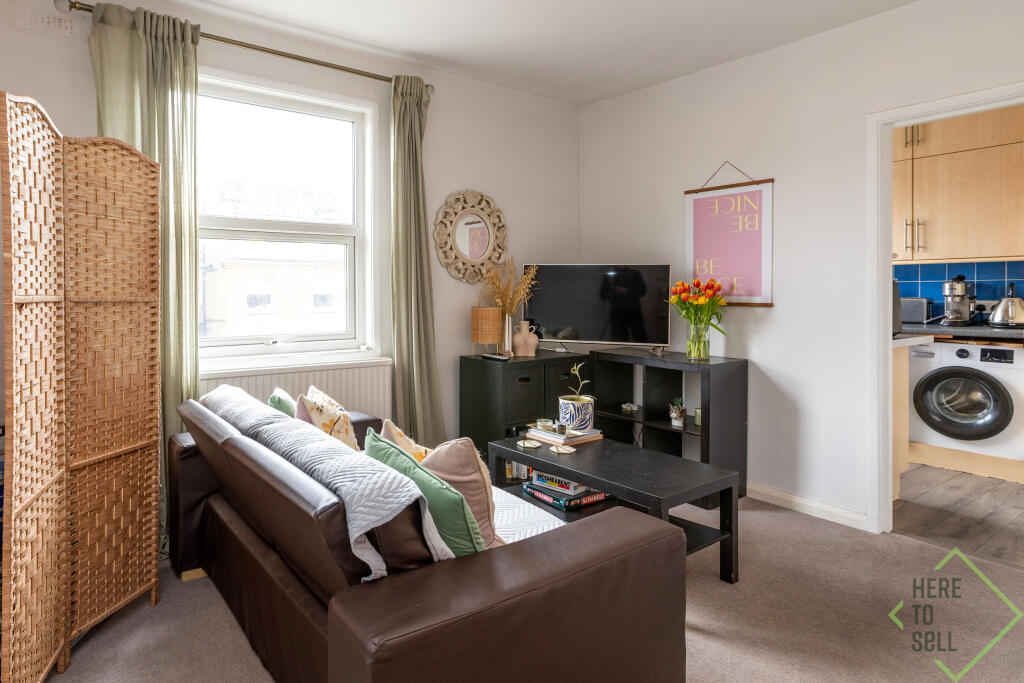 Alexandra Grove, London, N4