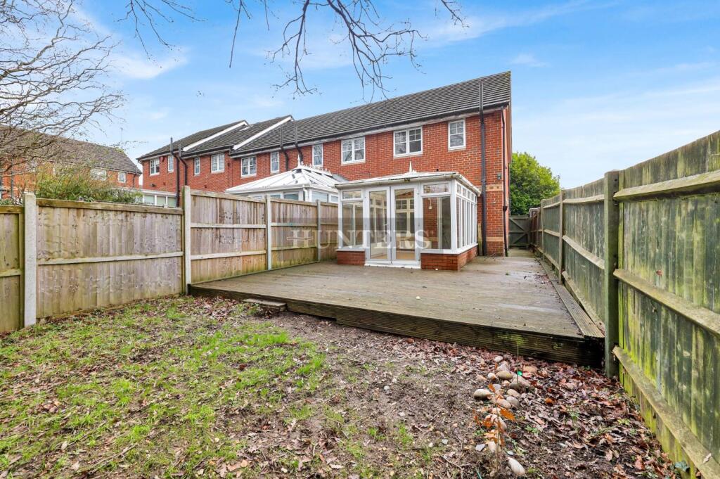 Garden                .JPG