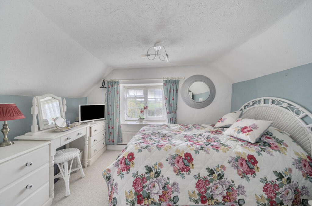 1355890-11-68cc44...