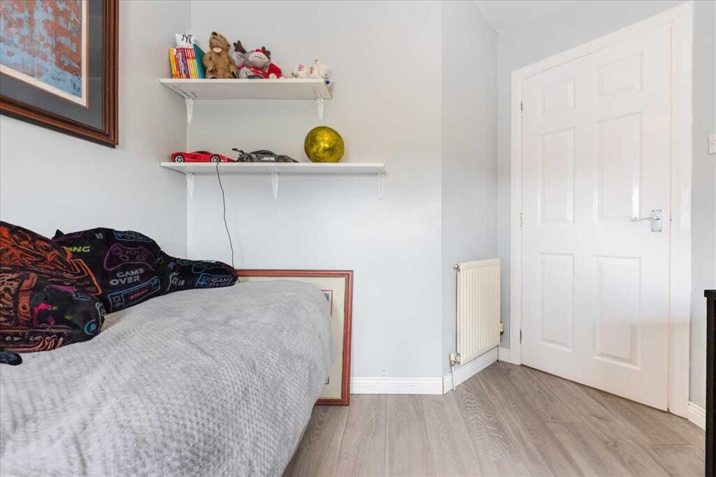 Bedroom Three (2)