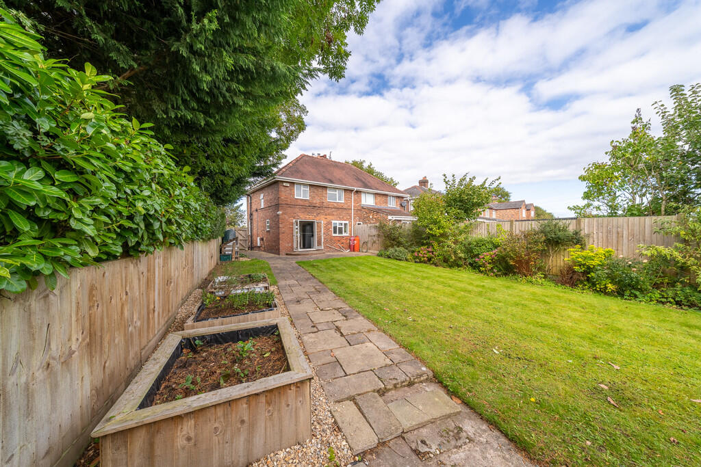 2 Wheatsheaf Lane...