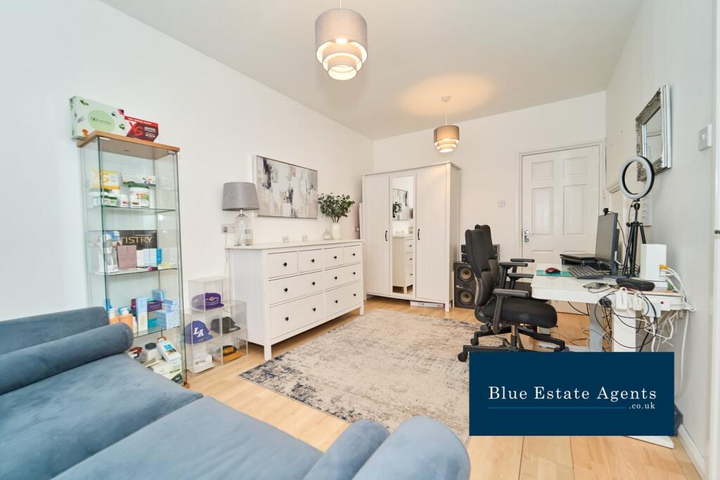 Ground Floor Bedroom/Study