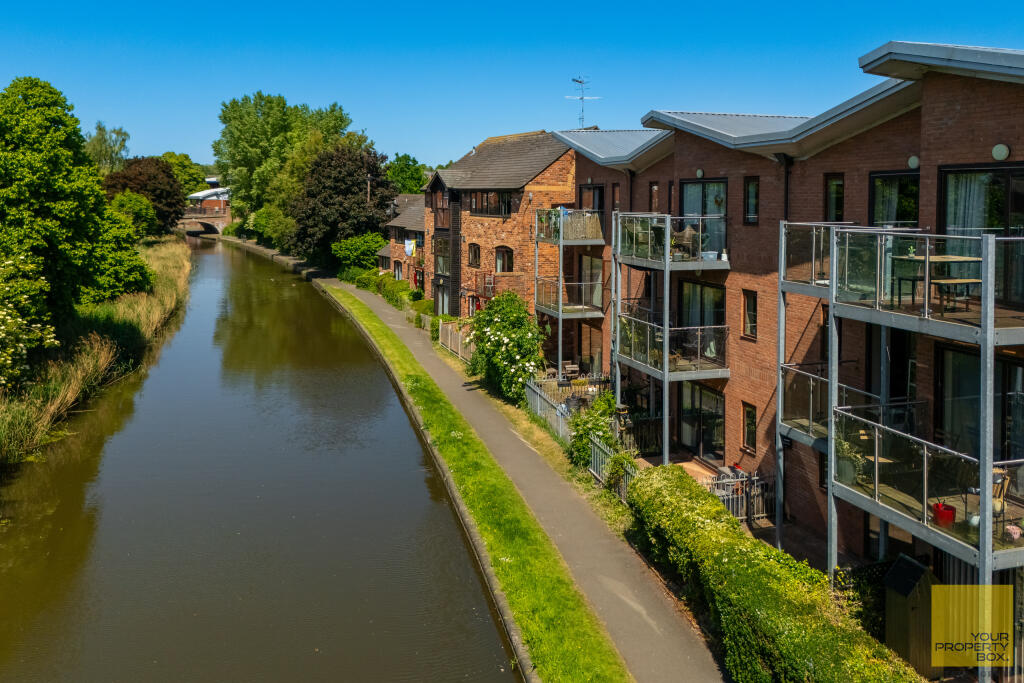 Apt 7 Doltons Wharf0077