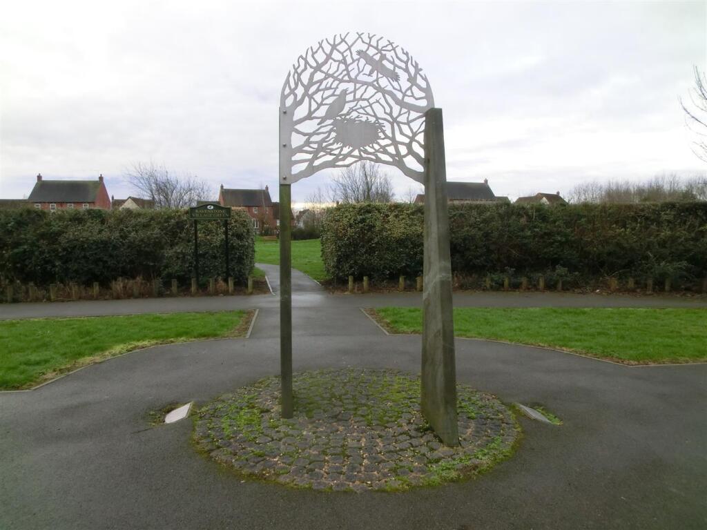 Ravenstone (Large).JPG