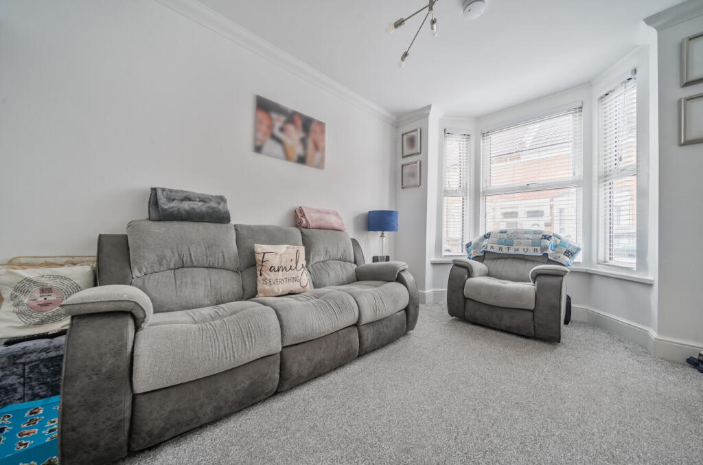 1350264-12-68c282...