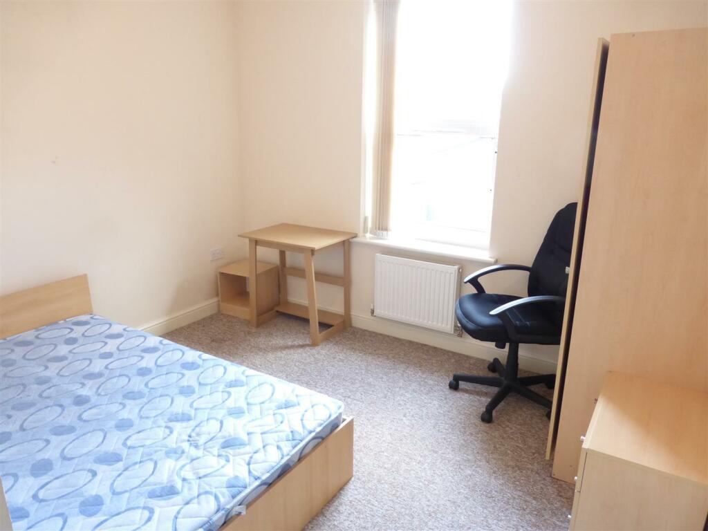 Bedroom 5