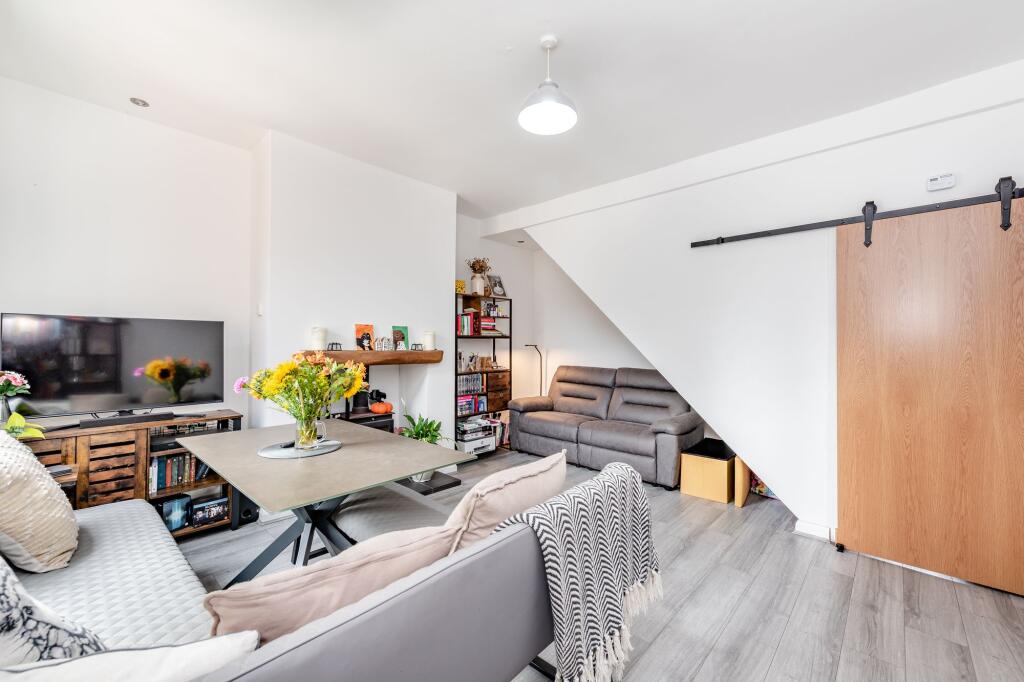 Dining/ living room