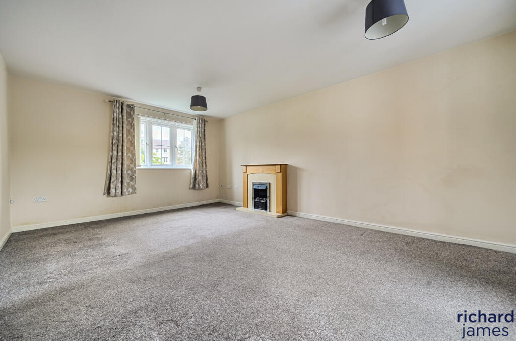 16ad647bb6134defac5e8c1dfd50c1dc