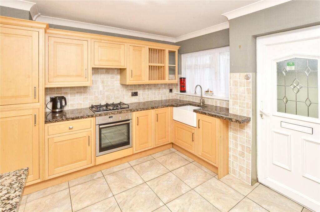 Kitchen/Breakfast Rm