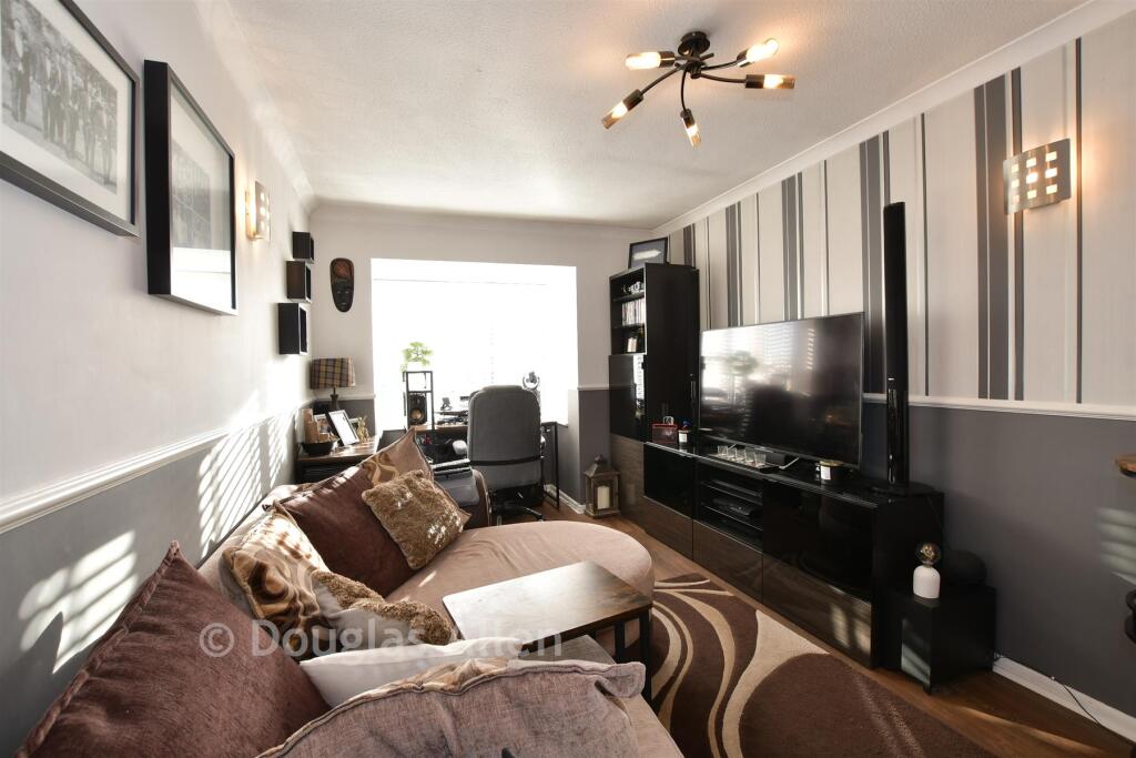 Holland Close, Romford, Essex