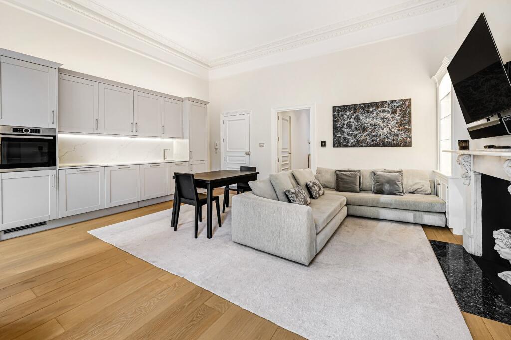 Dining / Kitchen