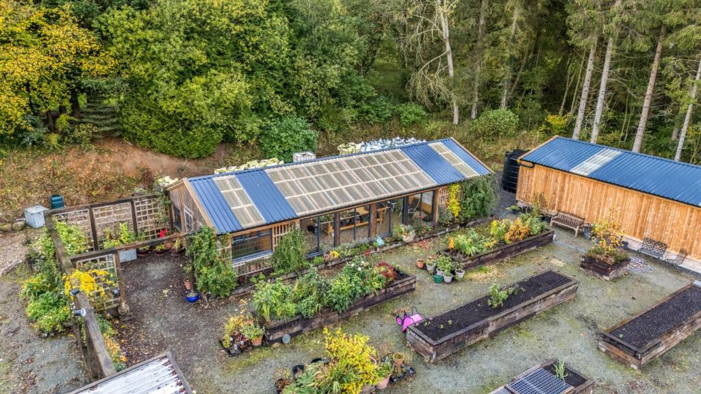 Elevated greenhouse.jpg