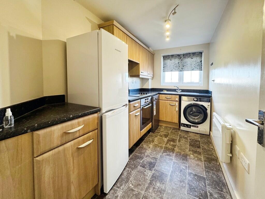 1668f101-image_pi...