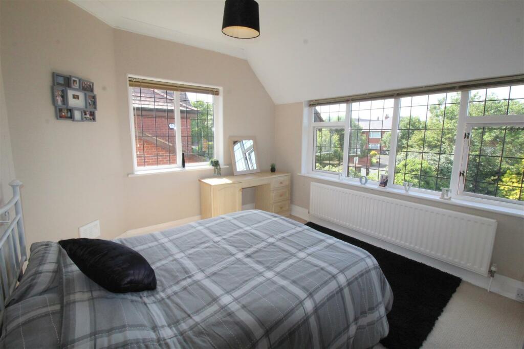 St Annes Road East, 202, bed 2.JPG