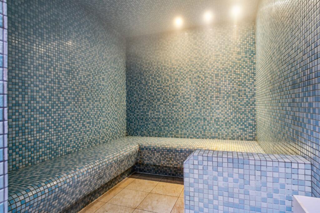 Steam Room