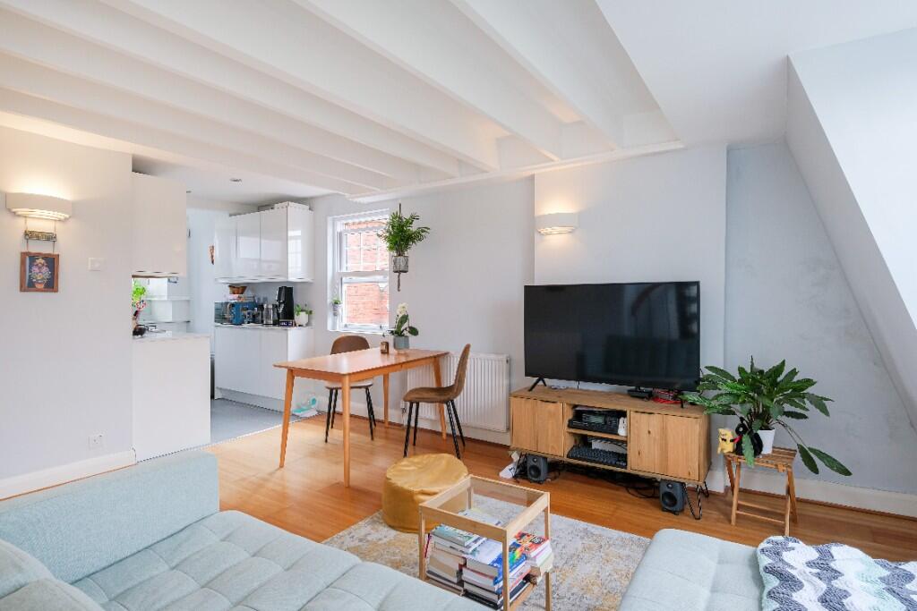 Parliament Hill, London, NW3