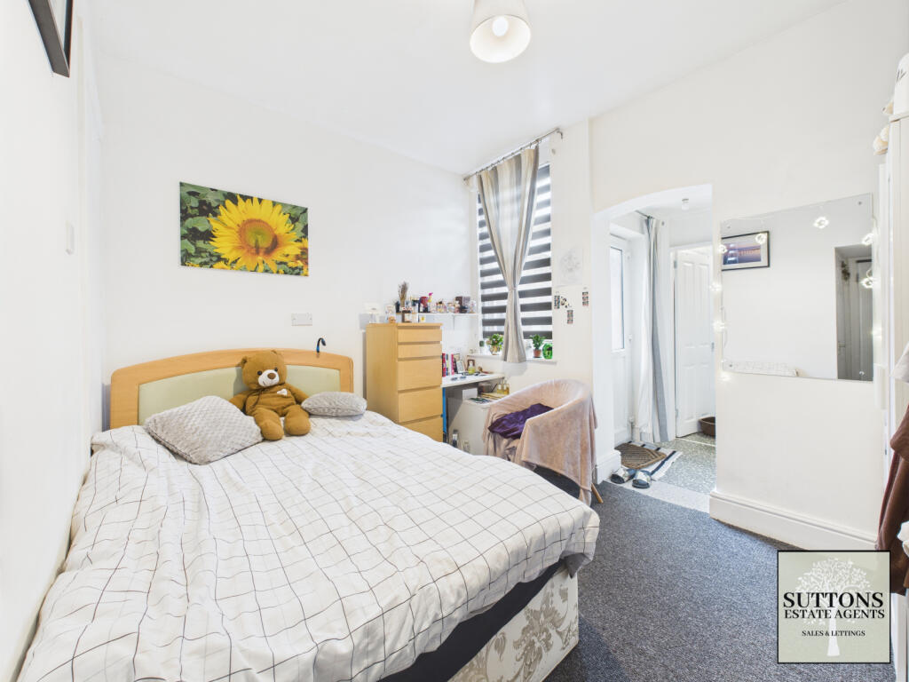 Flat 1