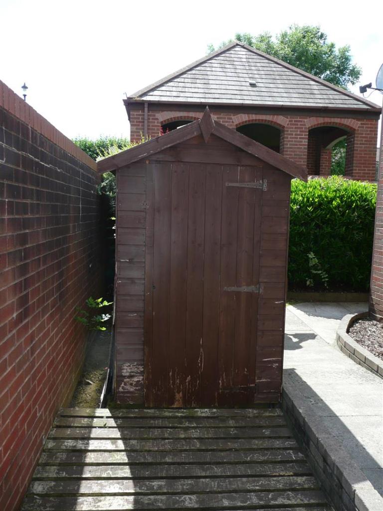 Shed.JPG