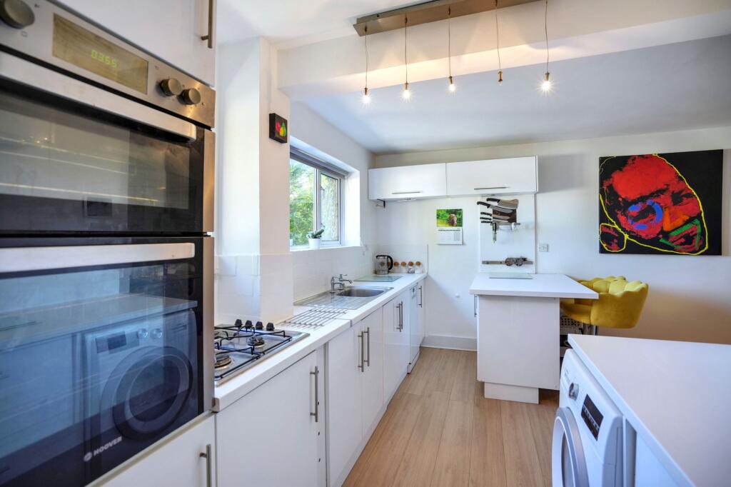 Lower Road, East Farleigh, ME15