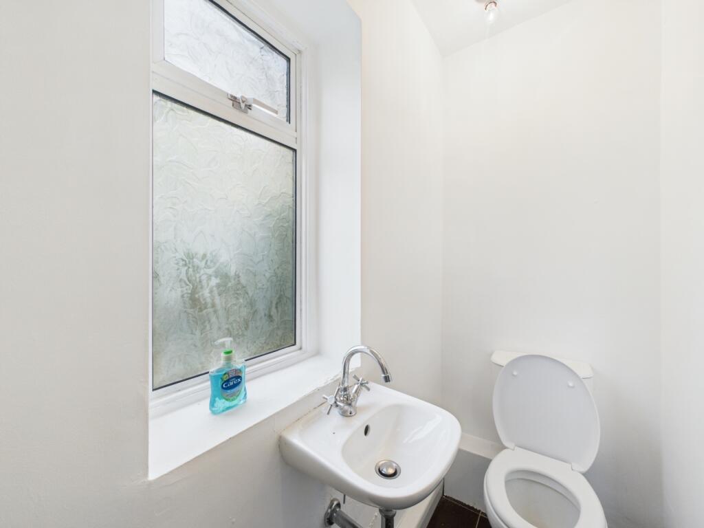 CAM04634G0-PR0027-STILL007