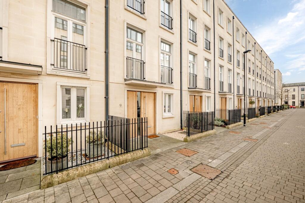 9 Percy Terrace-2_EDIT.jpg