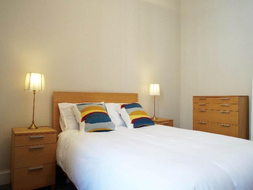 Bed1
