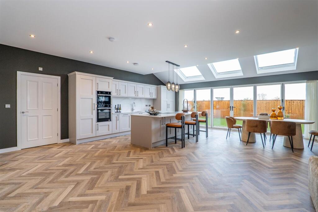 Kitchen/Dining/Family Room