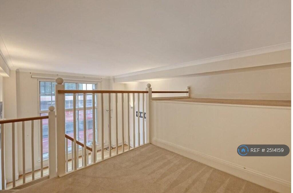 Mezzanine 2 - Dining Area/Bedroom/Office/Studio