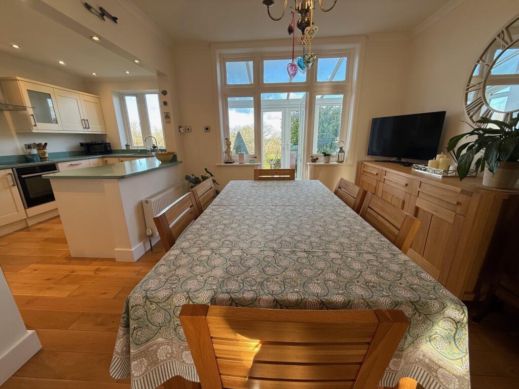 Kitchen-Dining Room