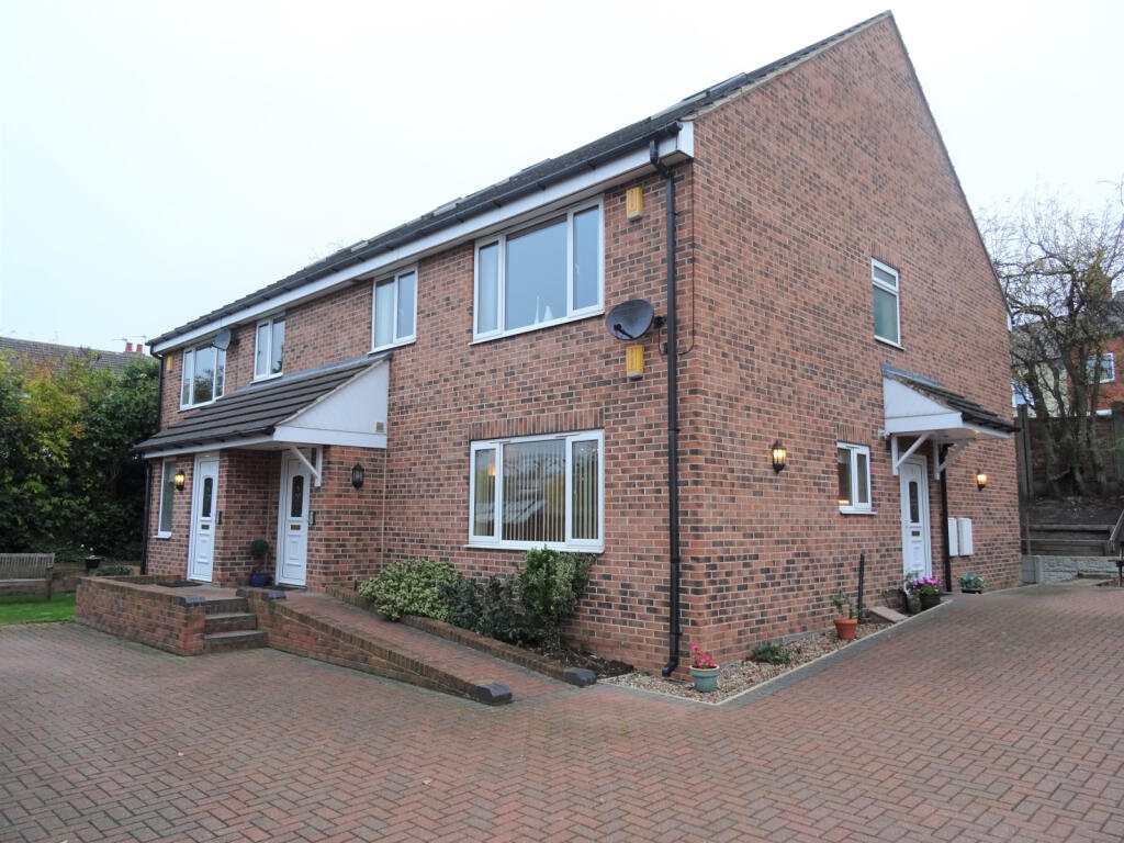 2 Bed Ground Floor Apartment