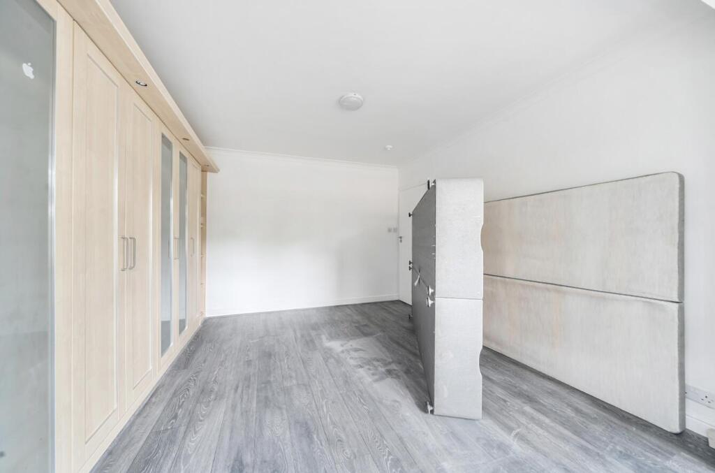 Davidson Frost-Wellings, DFW, Whitchurch Lane, Can