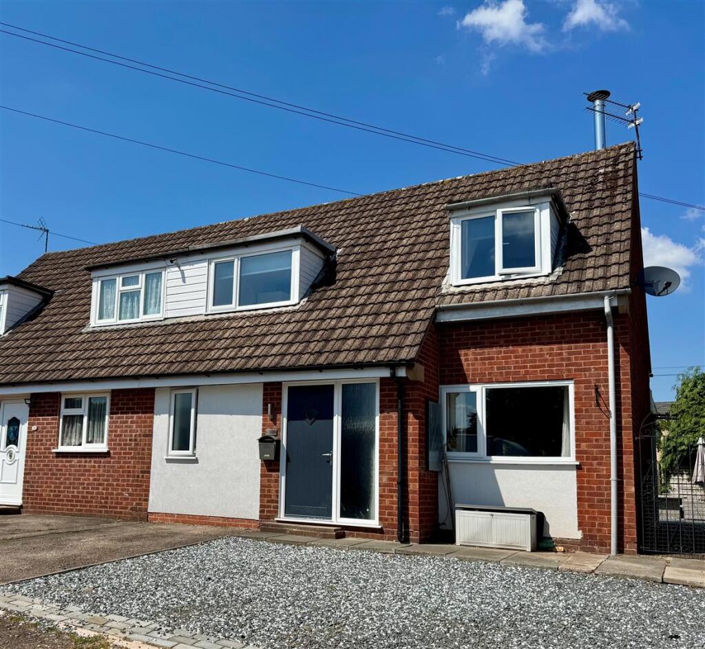 12 Credenleigh.jpg