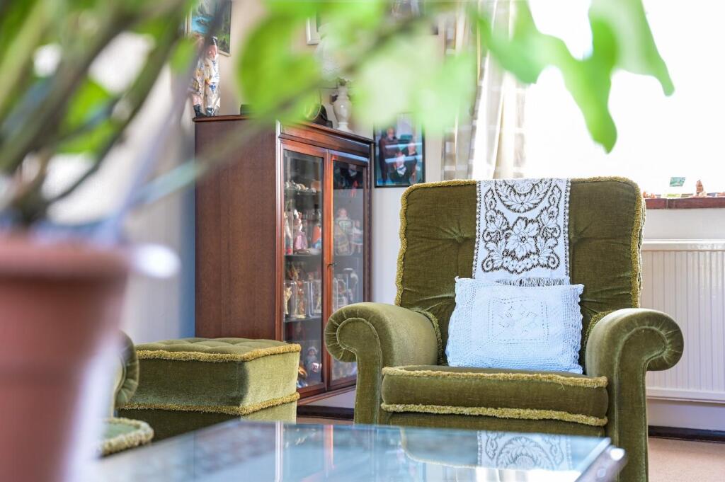 BEACON WAY, (15).jpg