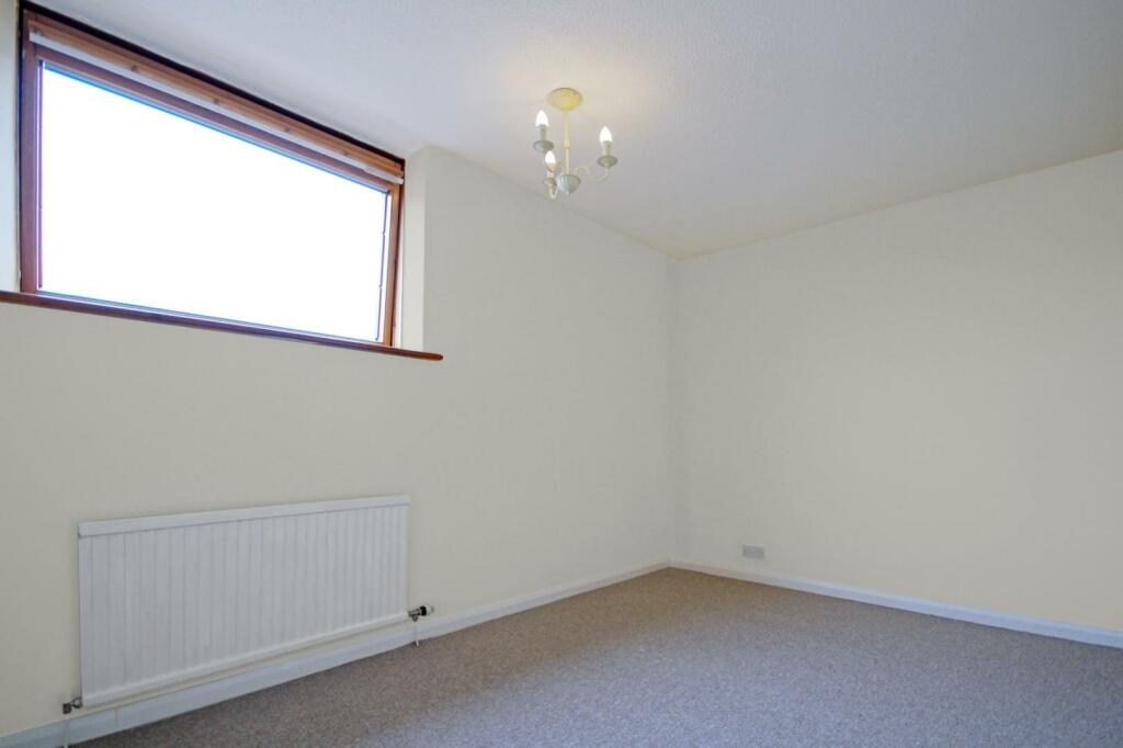 Bedroom 2.jpg