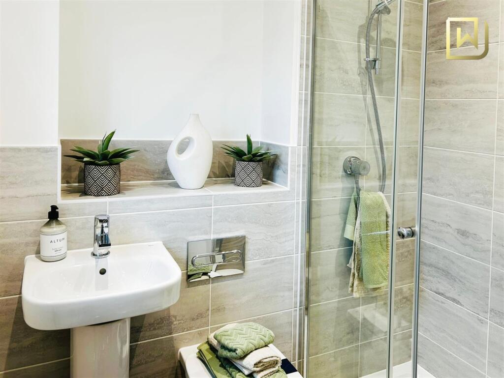 En-Suite Shower Room