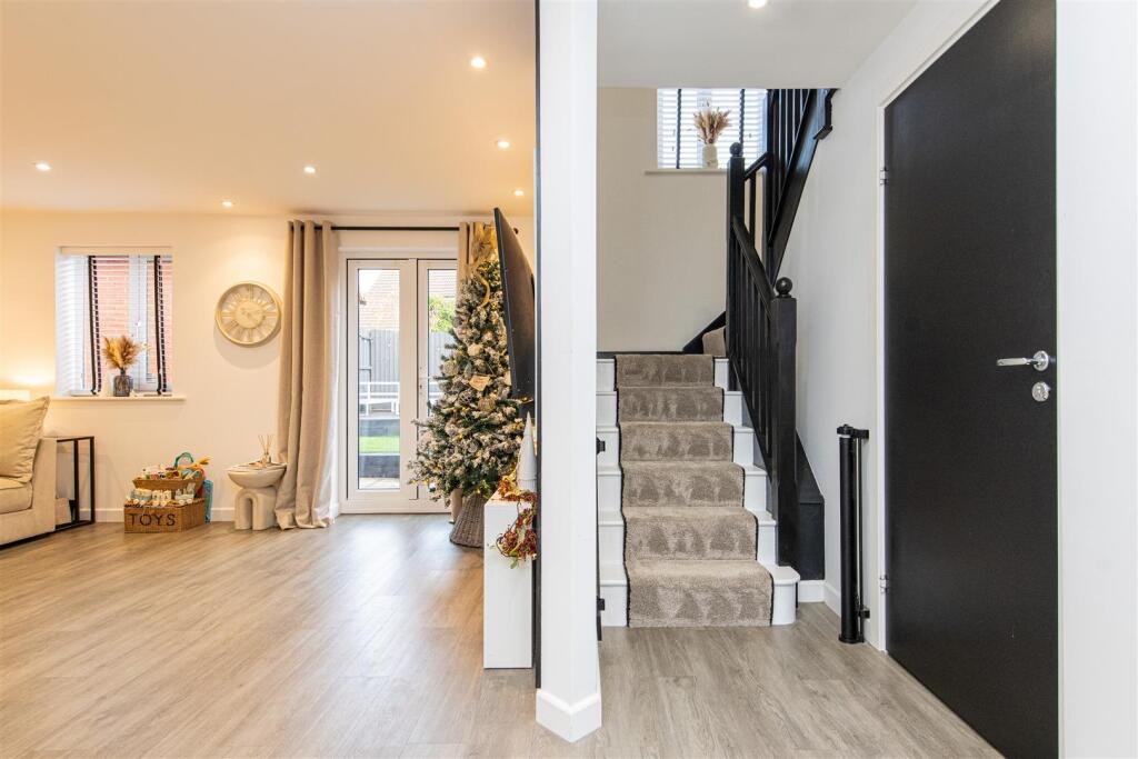home-854.jpg
